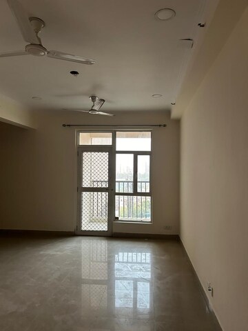3 BHK Apartment For Sale in Gaur City 2 - 16th Avenue, Sector 16c Greater Noida
