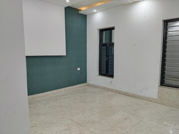 Bedroom in 4 BHK Builder Floor at Green Fields Colony – for Sale