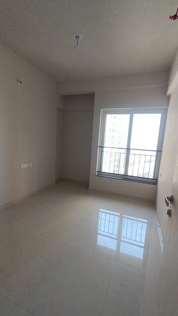 Room in 3 BHK Apartment at Tata Serein, Pokhran Road No 2 – for Sale