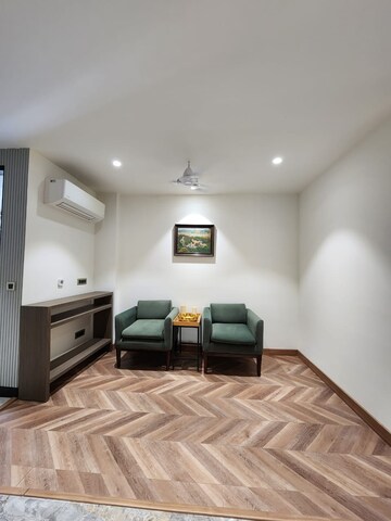 Bedroom in Studio Apartment at Sector 68 – for Sale