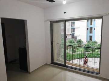 Room in 1 BHK Apartment at Unicorn Global Arena, Naigaon East – for Sale