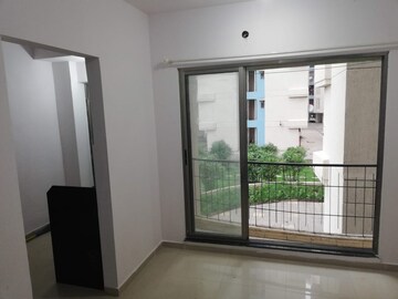 Room in 1 BHK Apartment at Unicorn Global Arena, Naigaon East – for Sale