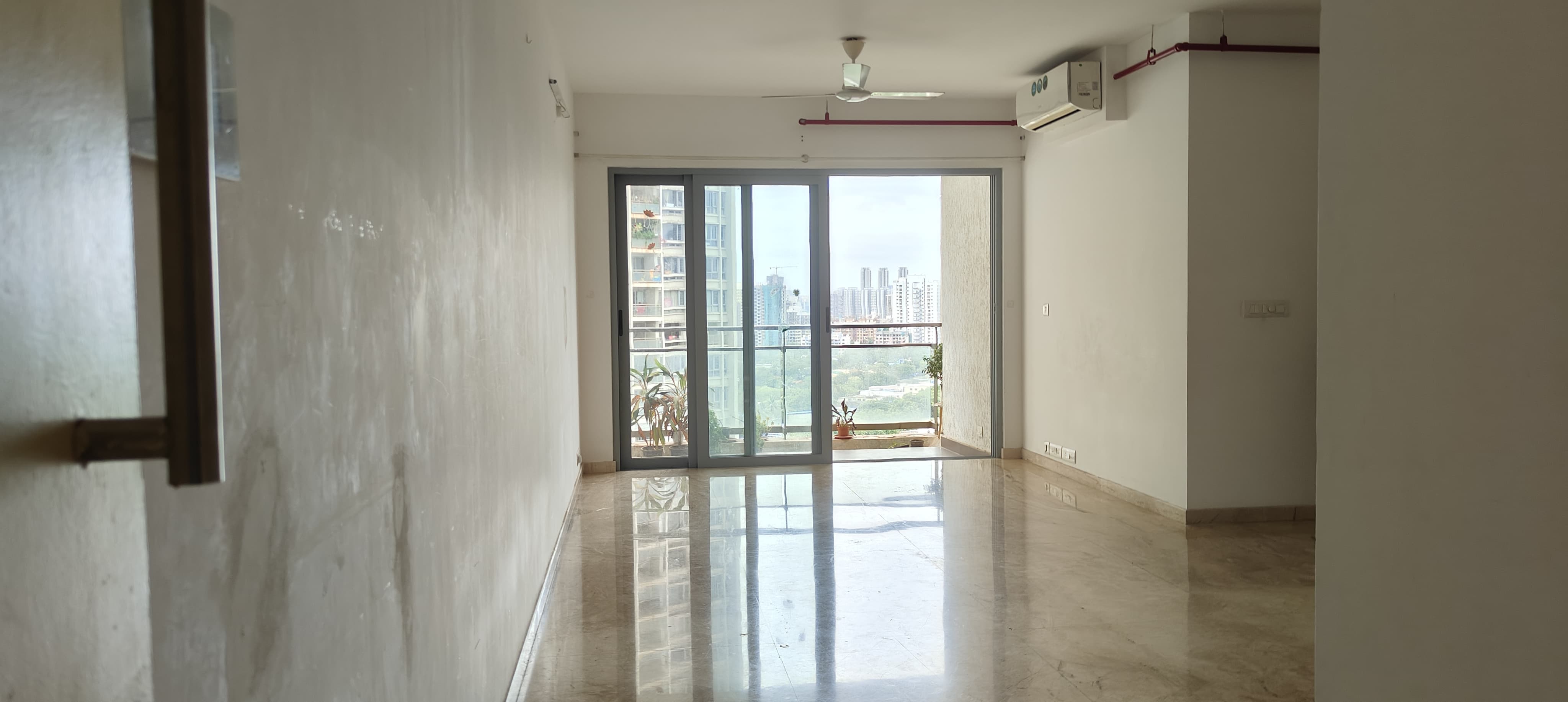 2.5 BHK Apartment For Rent in Imperial Heights Goregaon West