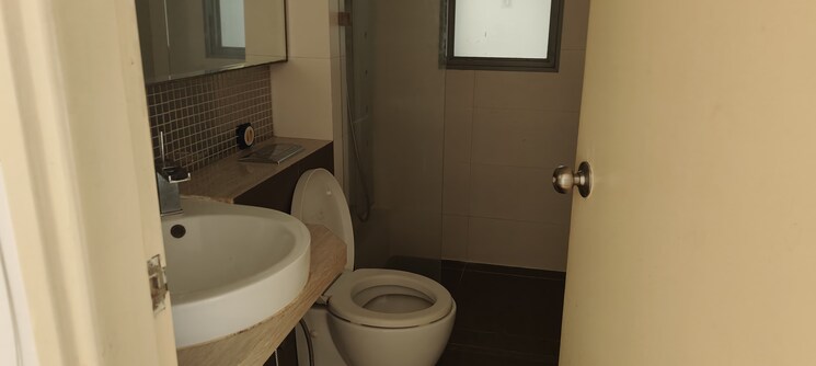 Bathroom, imperial-heights-goregaon-west 2.5 Bedroom 1520 Sq.Ft. Apartment In Goregaon West Mumbai 7097844