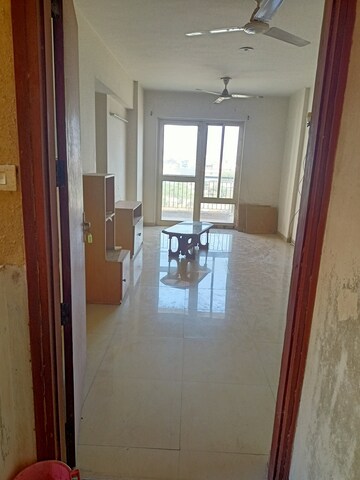 Room in 2 BHK Apartment at Piedmont Taksila Heights, Sector 37c – for Sale