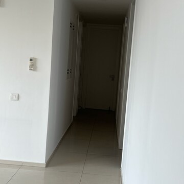 Building Lobby in 3 BHK Apartment at Ireo Skyon, Sector 60 – for Sale