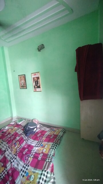 Furnished Amenities in 2 BHK Builder Floor at Uttam Nagar – for Sale
