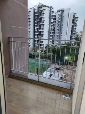 Balcony in 3.5 BHK Apartment at Amanora Neo Towers, Hadapsar – for Sale