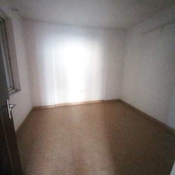 Room in 2 BHK Apartment at Agrasain Spaces Aagman, Sector 70 – for Sale