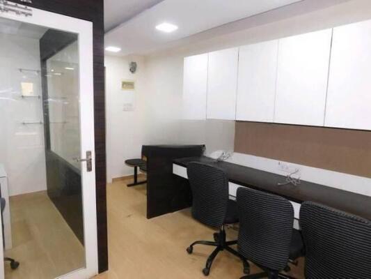 Commercial Office Space 451 Sq.Ft. For Rent in Laxmi Nagar Delhi  7098246