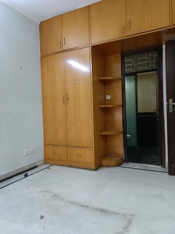 Room in 3.5 BHK Builder Floor at Uppal Southend, Sector 49 – for Sale