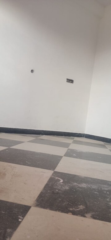 2 BHK Independent House For Sale in Kisan Path