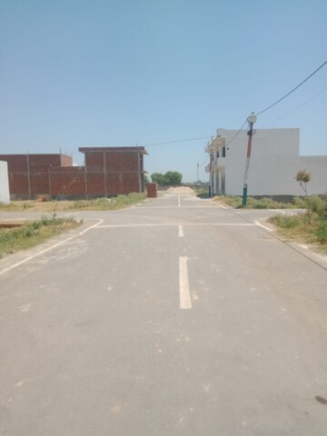 Plot For Sale in Abdullapur