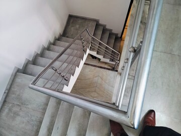 Staircase in 6+ BHK Independent House at Sector 61 – for Sale