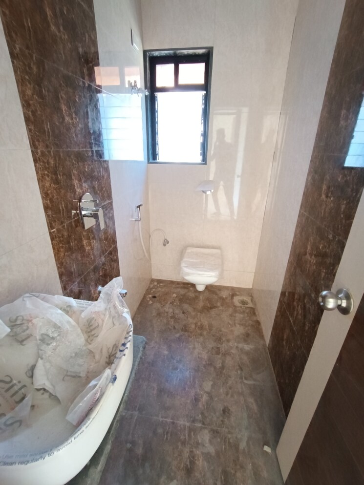 Bathroom, navkar-happy-homes 2 Bedroom 567 Sq.Ft. Apartment In Borivali West Mumbai 7099902
