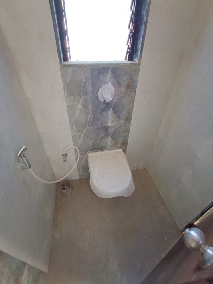 Bathroom, navkar-happy-homes 2 Bedroom 567 Sq.Ft. Apartment In Borivali West Mumbai 7099902