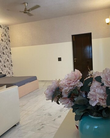 Living Room in 5 BHK Independent House at Sector 40 – for Sale