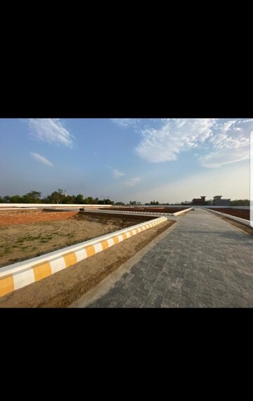  Plot For Sale in Star City, Alambagh