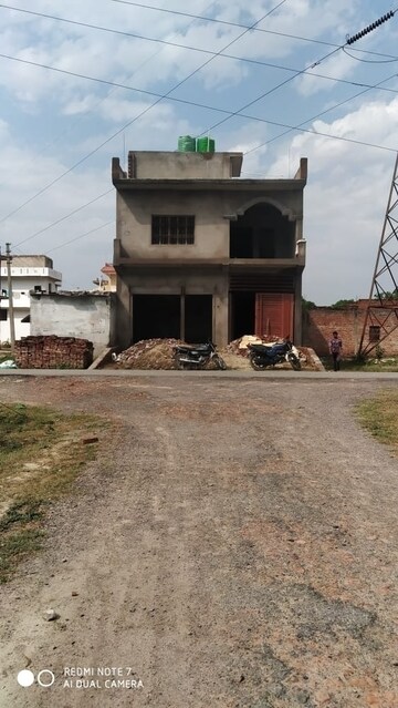  Plot – Exterior View View at Star City, Alambagh - for Sale