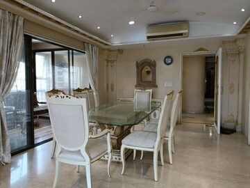 4 BHK Apartment For Resale in Ayesha Manor Bandra West Mumbai  7100626