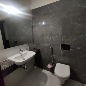 Team Area in 2 BHK Apartment at Sector 16b Greater Noida – for Sale