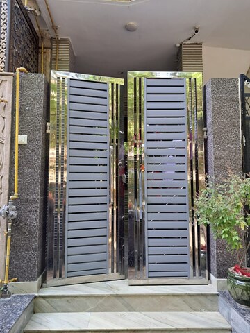 2 BHK Builder Floor For Sale in Subhash Nagar