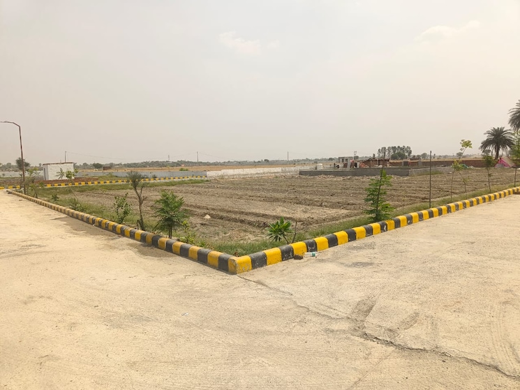 Resale 1723 Sq.Ft. Plot in Sector 63a Noida - 7102317