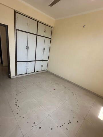 Room in 2 BHK Apartment at Sector 127 – for Sale