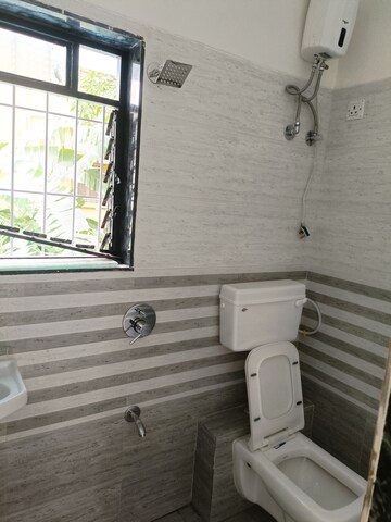 Room in 5 BHK Villa at Pushpanjali Heights, Owale – for Sale