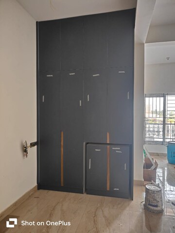 Furnished Amenities in 2 BHK Builder Floor at Indiranagar – for Sale