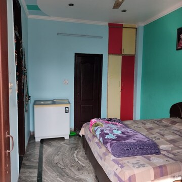 Bedroom in 2 BHK Builder Floor at Gagan Enclave Ghaziabad, Bulandshahr Road Industrial Area – for Sale