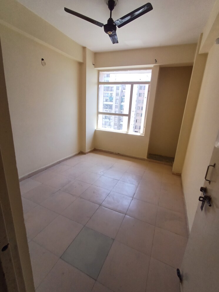 Room, auric-city-homes 3 Bedroom 672 Sq.Ft. Apartment In Sector 82 Faridabad 7104858