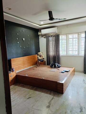 Bedroom in 2 BHK Apartment at Nancy Complex CHS, Borivali East – for Sale