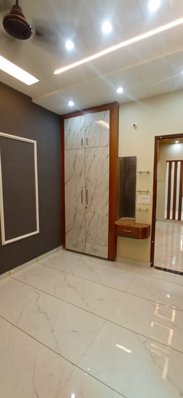 Room in 3 BHK Independent House at Faizabad Road – for Sale