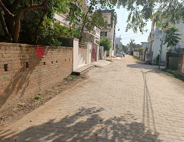  Plot For Sale in Jankipuram