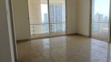 Room in 3 BHK Apartment at Indiabulls Sky Forest, Lower Parel – for Sale