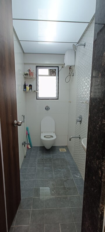 Bathroom in 1 BHK Apartment at Vasundhara Heights, Mulund West – for Sale