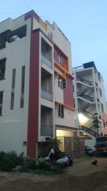 1.5 BHK Villa – Exterior View View at Sector 33 - for Sale