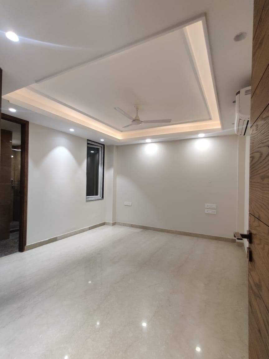 3.5 BHK Apartment For Rent in Purvanchal Royal City Gn Sector Chi V Greater Noida  7105405