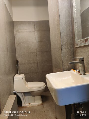 Bathroom in 1 BHK Builder Floor at Lajpat Nagar – for Rent