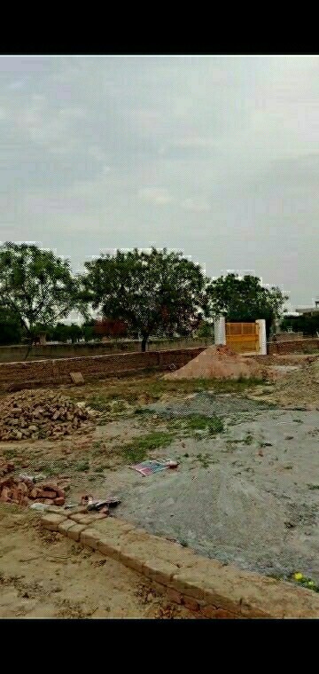 Plot Area in  Plot at 3P Platinum, Sector 68 – for Sale
