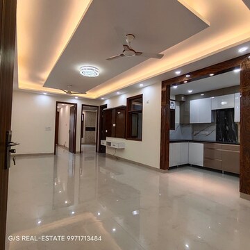 Room in 2 BHK Builder Floor at Kasia – for Sale