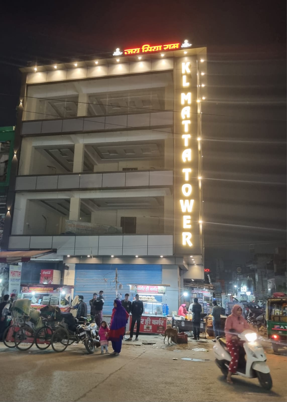 Commercial Showroom 900 Sq.Ft. For Rent in Nit Area Faridabad  7106018