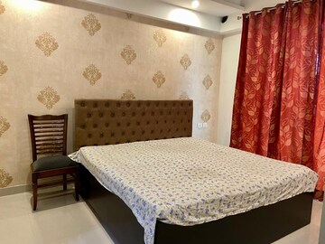 Bedroom in 3 BHK Apartment at Amrapali Princely Estate, Sector 76 – for Sale