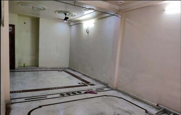 Bedroom in 4 BHK Independent House at Gomti Nagar – for Sale