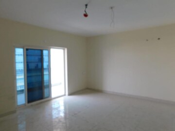 Room in 4 BHK Apartment at Vasavi GP Trends, Nanakramguda – for Sale