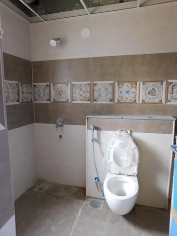 Bathroom in 4 BHK Apartment at Vasavi GP Trends, Nanakramguda – for Sale