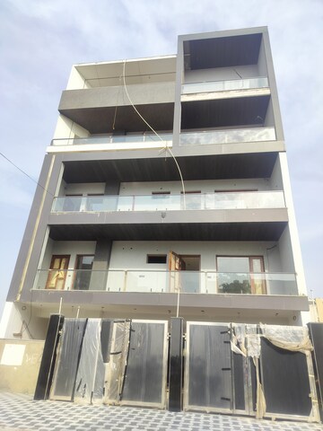 3 BHK Builder Floor – Exterior View View at BP Homes, Sector 85 - for Sale