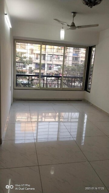 Room in 2 BHK Apartment at Evershine Millennium Paradise, Kandivali East – for Sale