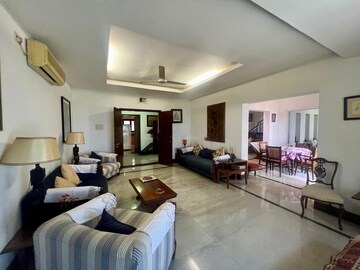 Living Room in 4 BHK Apartment at Banjara Hills – for Sale